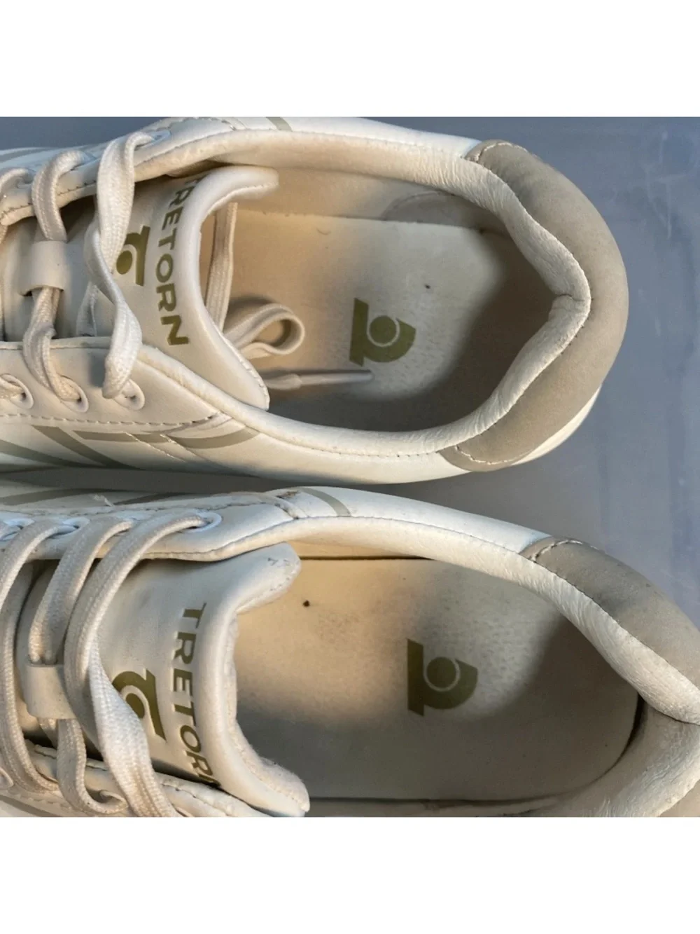Tretorn “Serve” Women’s Memory Foam Footbed Sneaker 7 White Preowned Shoe